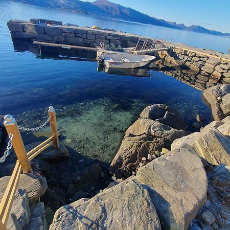 Smastranda Fjord Lodge Aheim Экстерьер фото