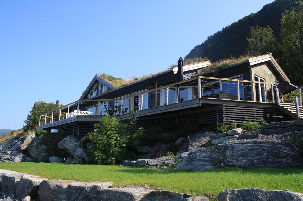 Smastranda Fjord Lodge Aheim Экстерьер фото