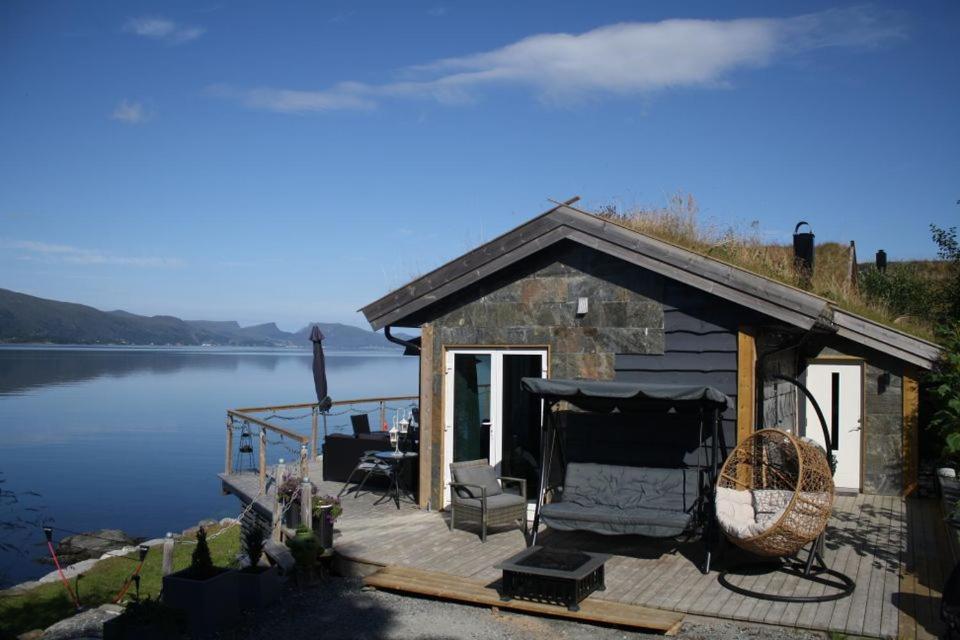 Smastranda Fjord Lodge Aheim Экстерьер фото